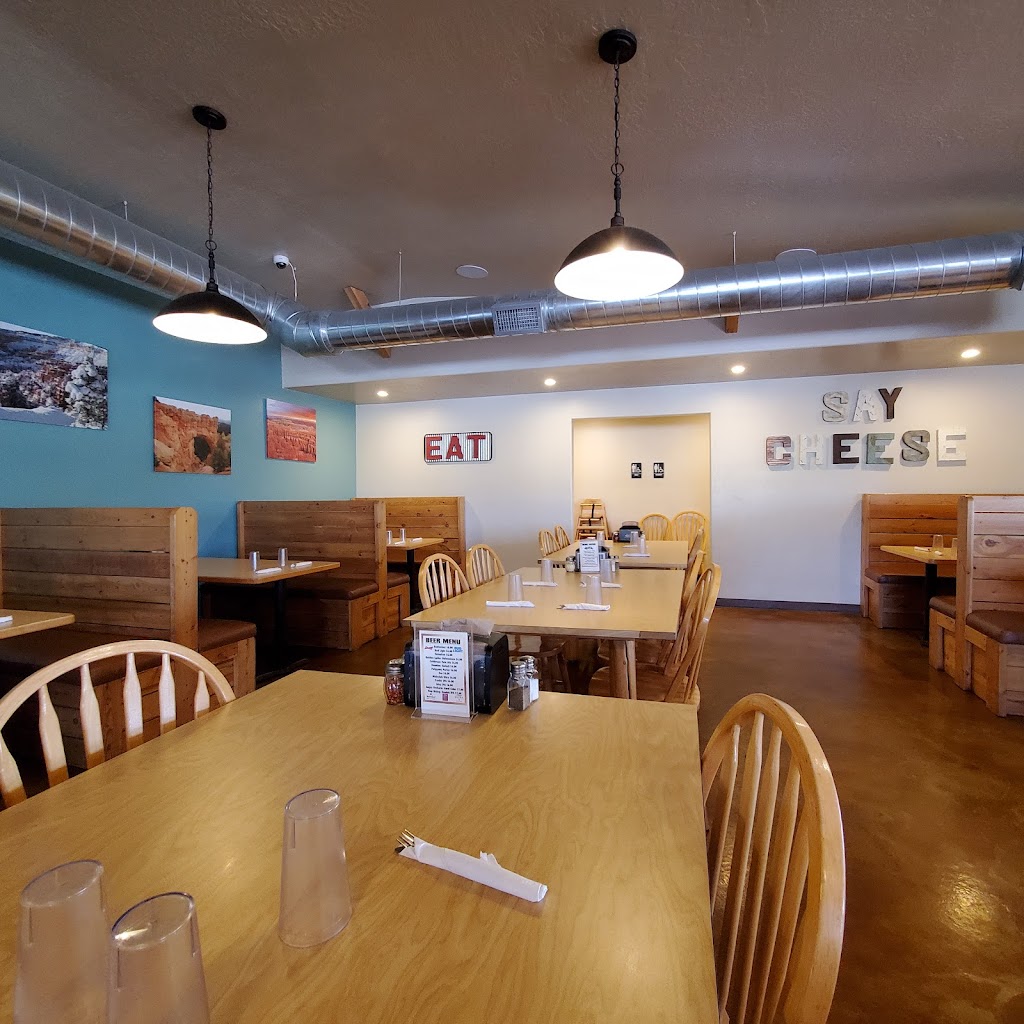 Pizza Place | meal takeaway | 21 N Main St, Tropic, UT 84776, USA | 4356798888 OR +1 435-679-8888