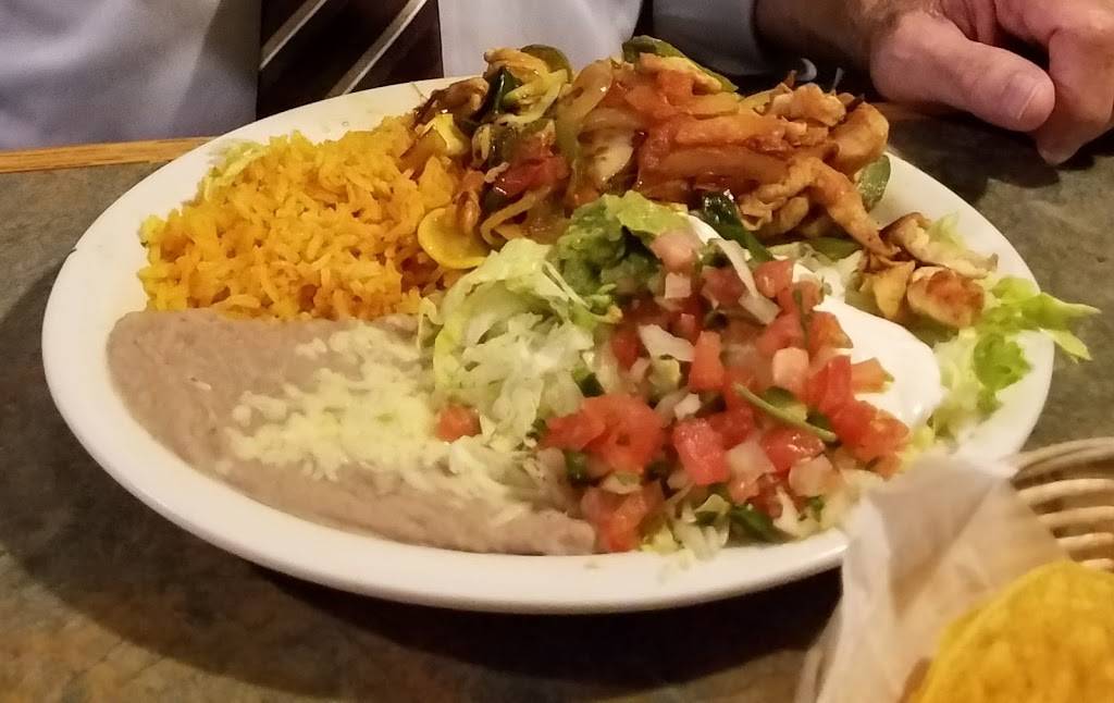 El Limon - Spartanburg | restaurant | 2401 Reidville Rd #9, Spartanburg, SC 29301, USA | 8645765353 OR +1 864-576-5353