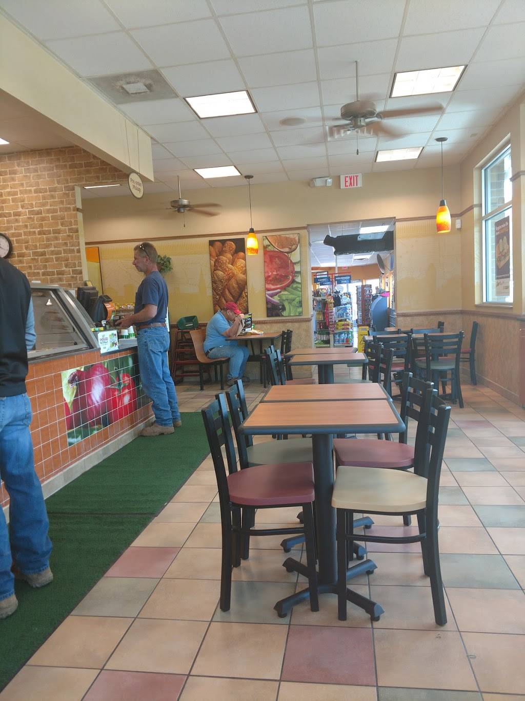 Subway | restaurant | 364 Creyts Rd, Dimondale, MI 48821, USA | 5176462369 OR +1 517-646-2369