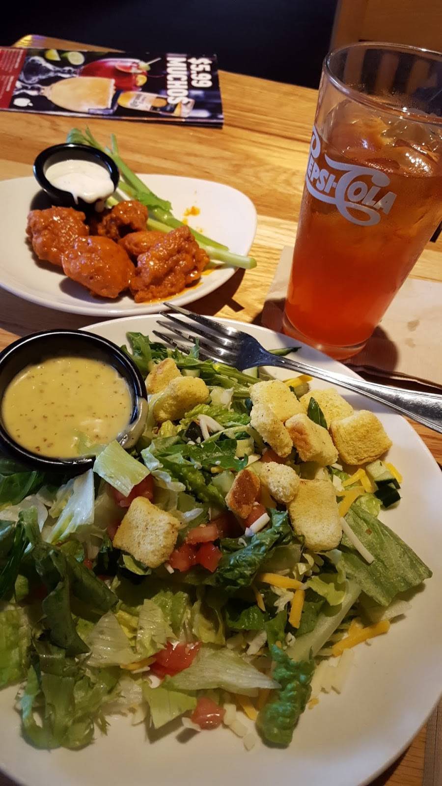 Applebees Grill + Bar | restaurant | 3820 Mulberry St, Riverside, CA 92507, USA | 9513697447 OR +1 951-369-7447