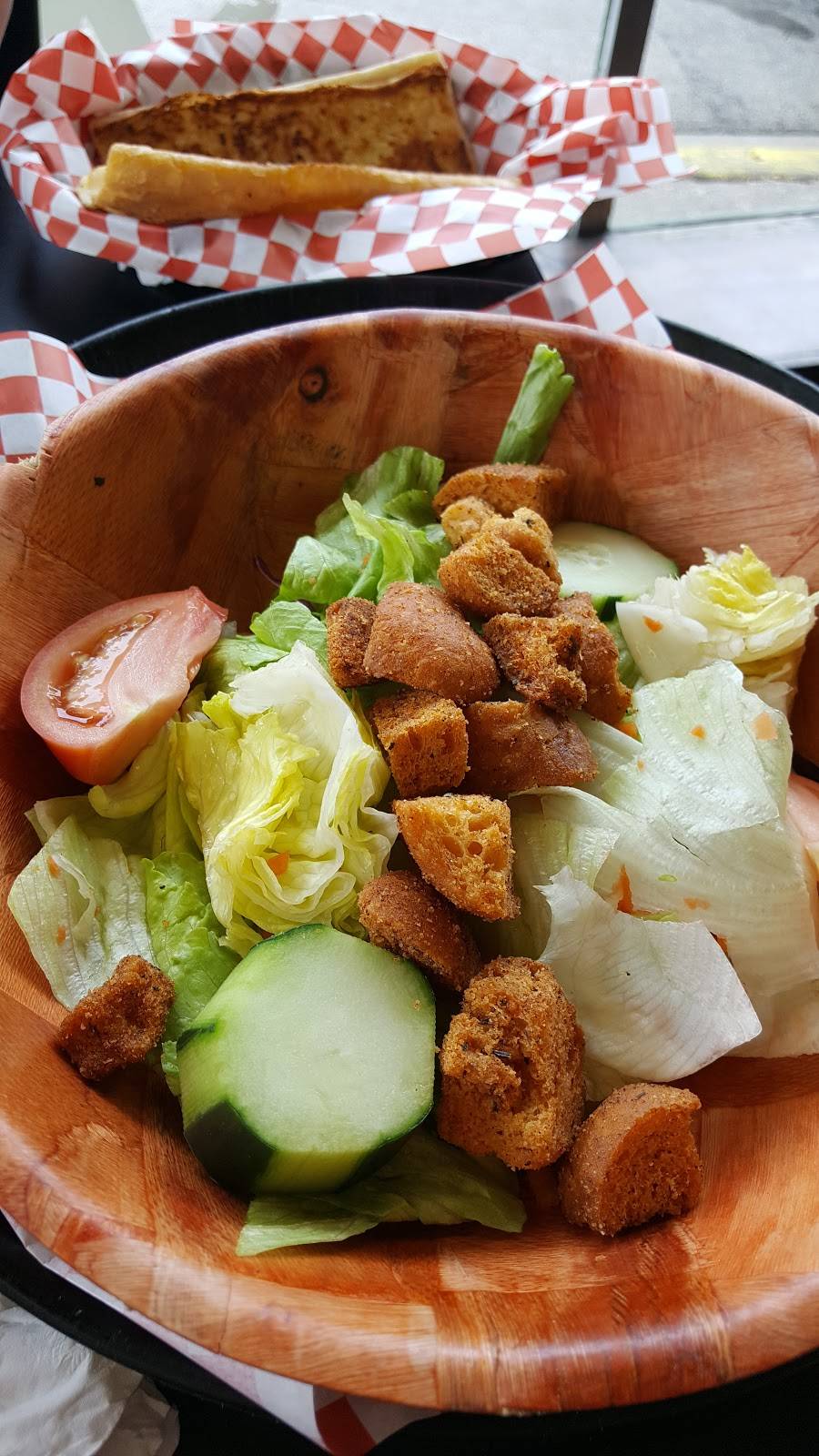 Corner Grill | restaurant | 137 W Main St, Genoa, IL 60135, USA | 8157842233 OR +1 815-784-2233