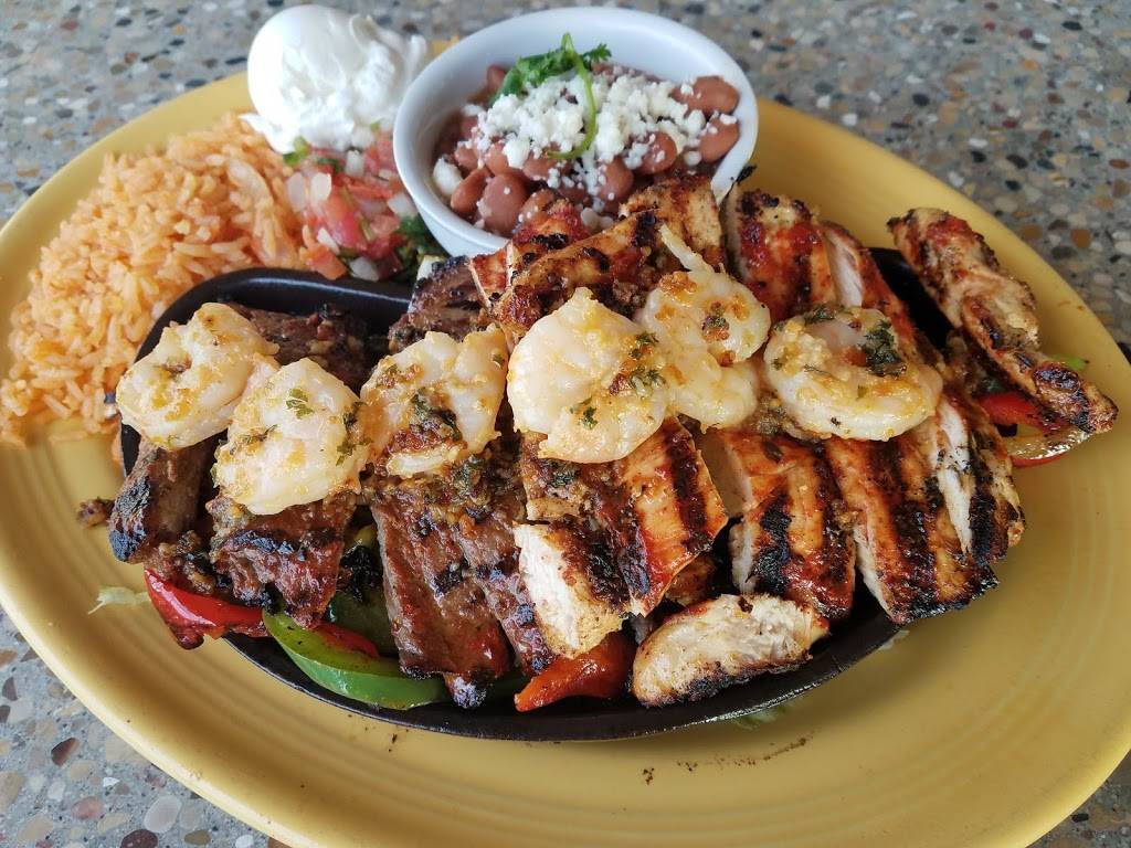 Mi Tortilla Mexican Grill | restaurant | 487 Magnolia Ave, Corona, CA 92879, USA | 9512798766 OR +1 951-279-8766