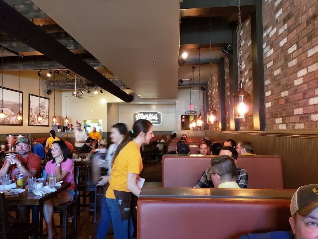 Myrtles Chicken and Beer | restaurant | 13 Market Square, Knoxville, TN 37902, USA | 8655072667 OR +1 865-507-2667