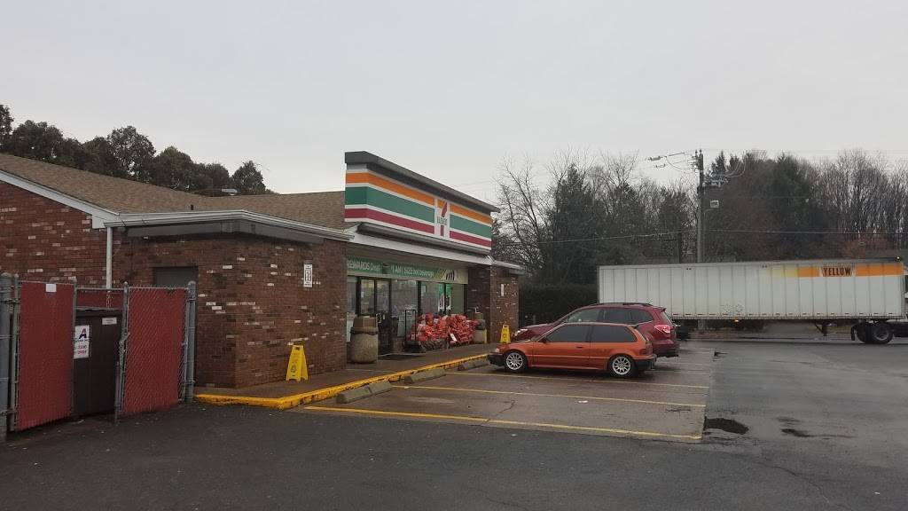 7-Eleven | bakery | 700 Ellington Rd, South Windsor, CT 06074, USA | 8604369551 OR +1 860-436-9551