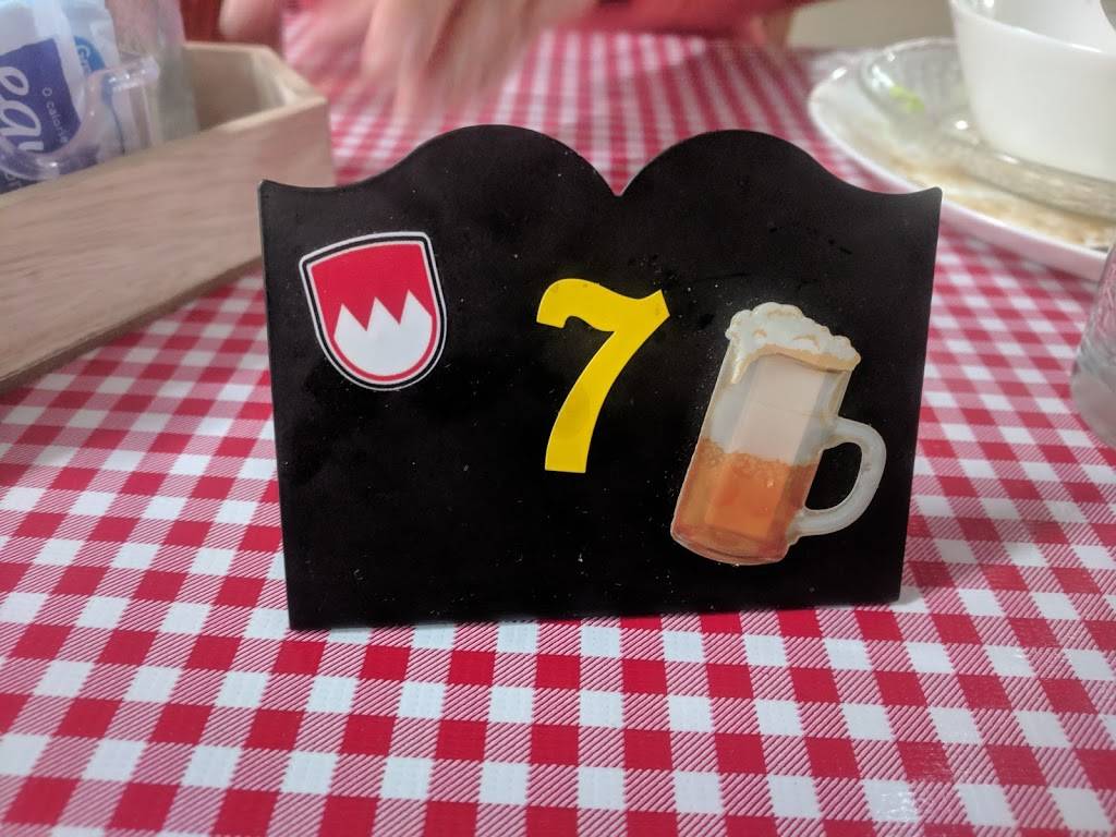 Franken Stube | restaurant | 328 Rives Rd, Petersburg, VA 23805, USA | 8048052482 OR +1 804-805-2482