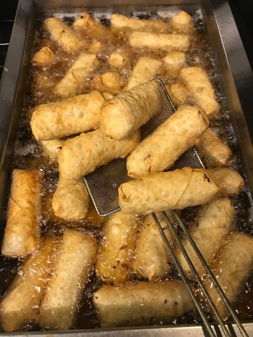 Cheung Lee Express | restaurant | 122 Main St, Fairfield, ME 04937, USA | 2074538088 OR +1 207-453-8088