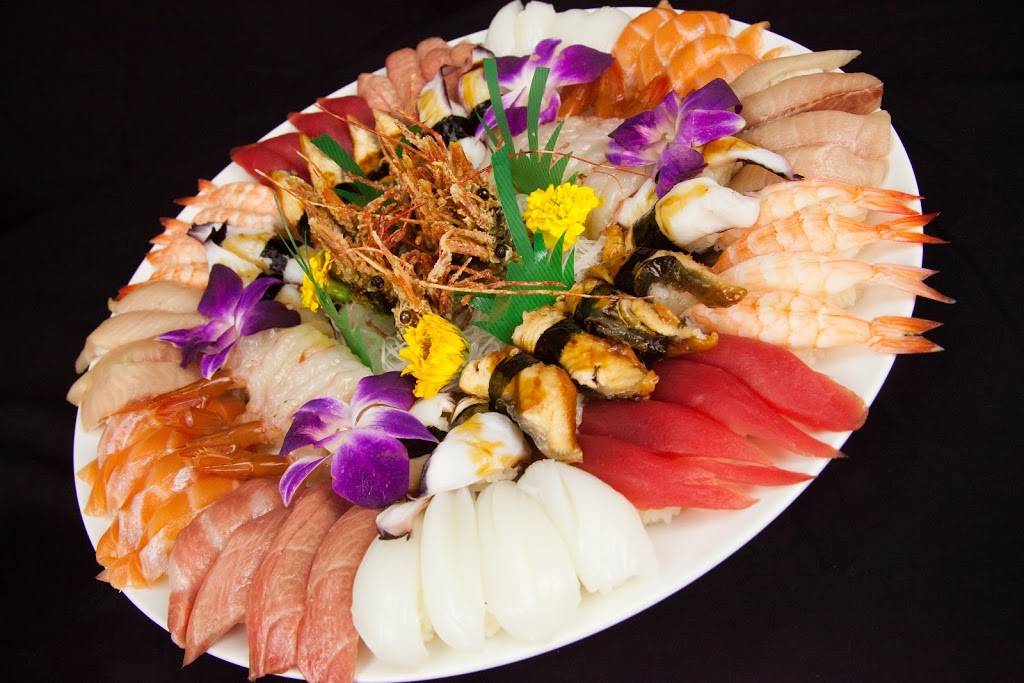 SUSHI GO | restaurant | 247 N Main St, Greenville, SC 29601, USA | 8646311145 OR +1 864-631-1145