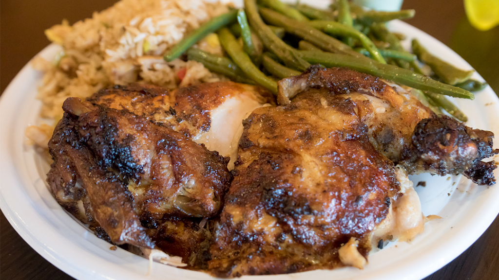 Perus Chicken | restaurant | 12106 Central Ave, Mitchellville, MD 20721, USA | 2402069145 OR +1 240-206-9145