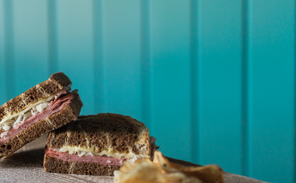 dLish Kitchen Cafe | restaurant | 518 Broadway #1, Tillsonburg, ON N4G 3S7, Canada | 5196882080 OR +1 519-688-2080