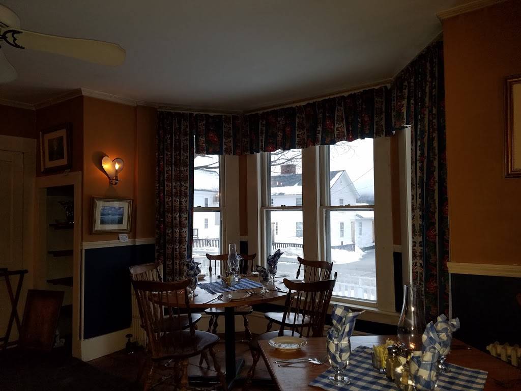 Corner House Inn | restaurant | 22 Main St, Center Sandwich, NH 03227, USA | 6032846219 OR +1 603-284-6219