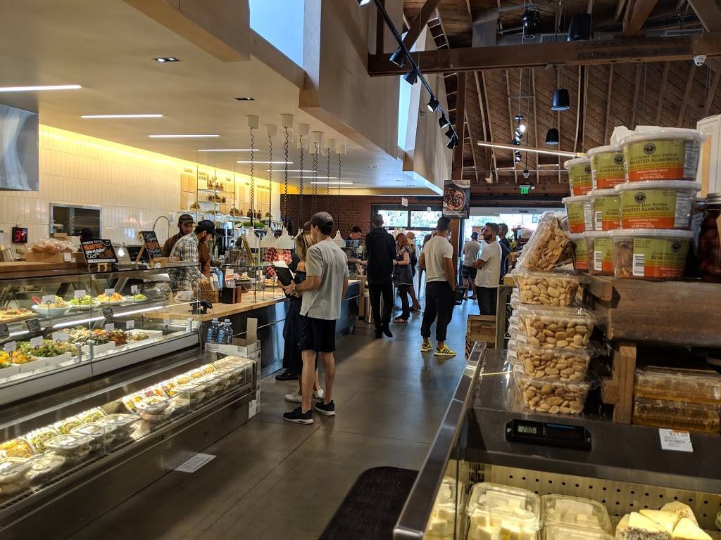 Erewhon Market | restaurant | 585 Venice Blvd, Venice, CA 90291, USA | 3103623062 OR +1 310-362-3062