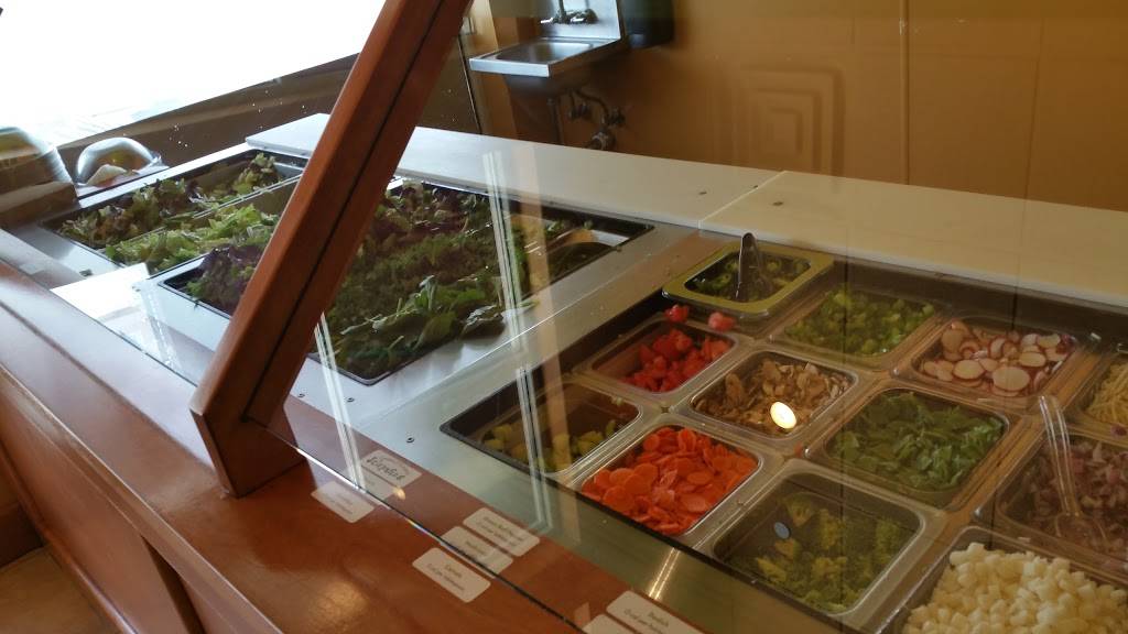 Salata | restaurant | 9595 Six Pines Dr suite 1010, The Woodlands, TX 77380, USA | 2814650775 OR +1 281-465-0775