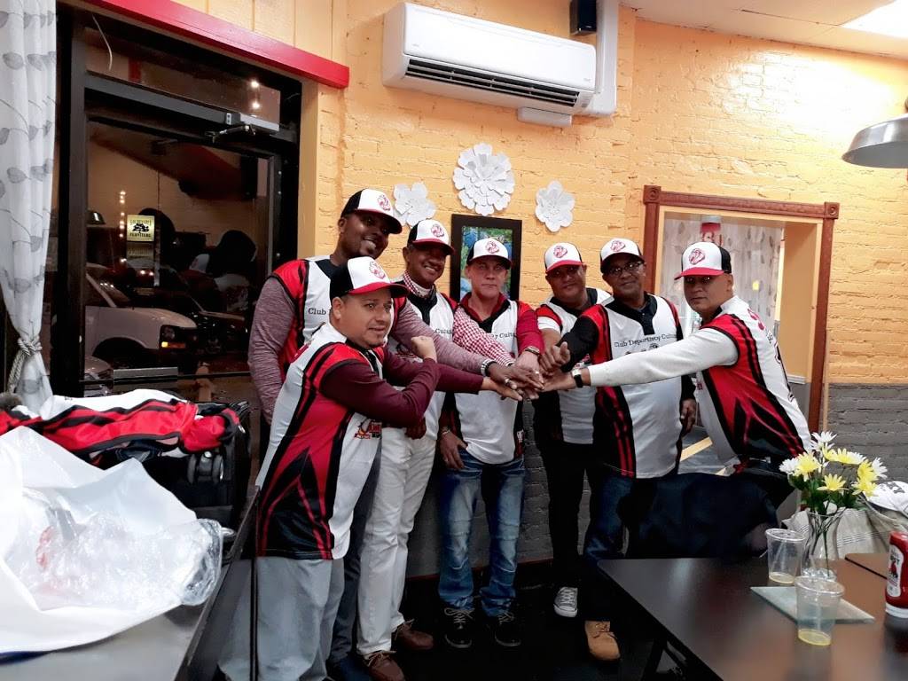 Nelly Latin Restaurant | restaurant | 215 Wickham Ave, Middletown, NY 10940, USA | 8453811253 OR +1 845-381-1253