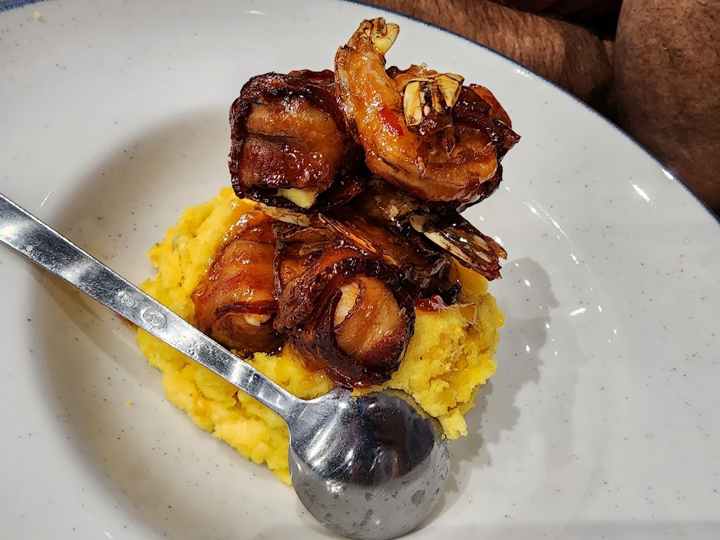 Walk-Ons Sports Bistreaux - Conroe, TX | restaurant | 1000 Outpost Dr, Conroe, TX 77304, USA | 9363883077 OR +1 936-388-3077