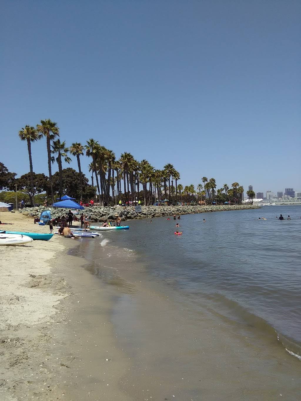 La Jolla Shrk | restaurant | 1900 Kearney Ave, San Diego, CA 92113, USA | 6195872527 OR +1 619-587-2527