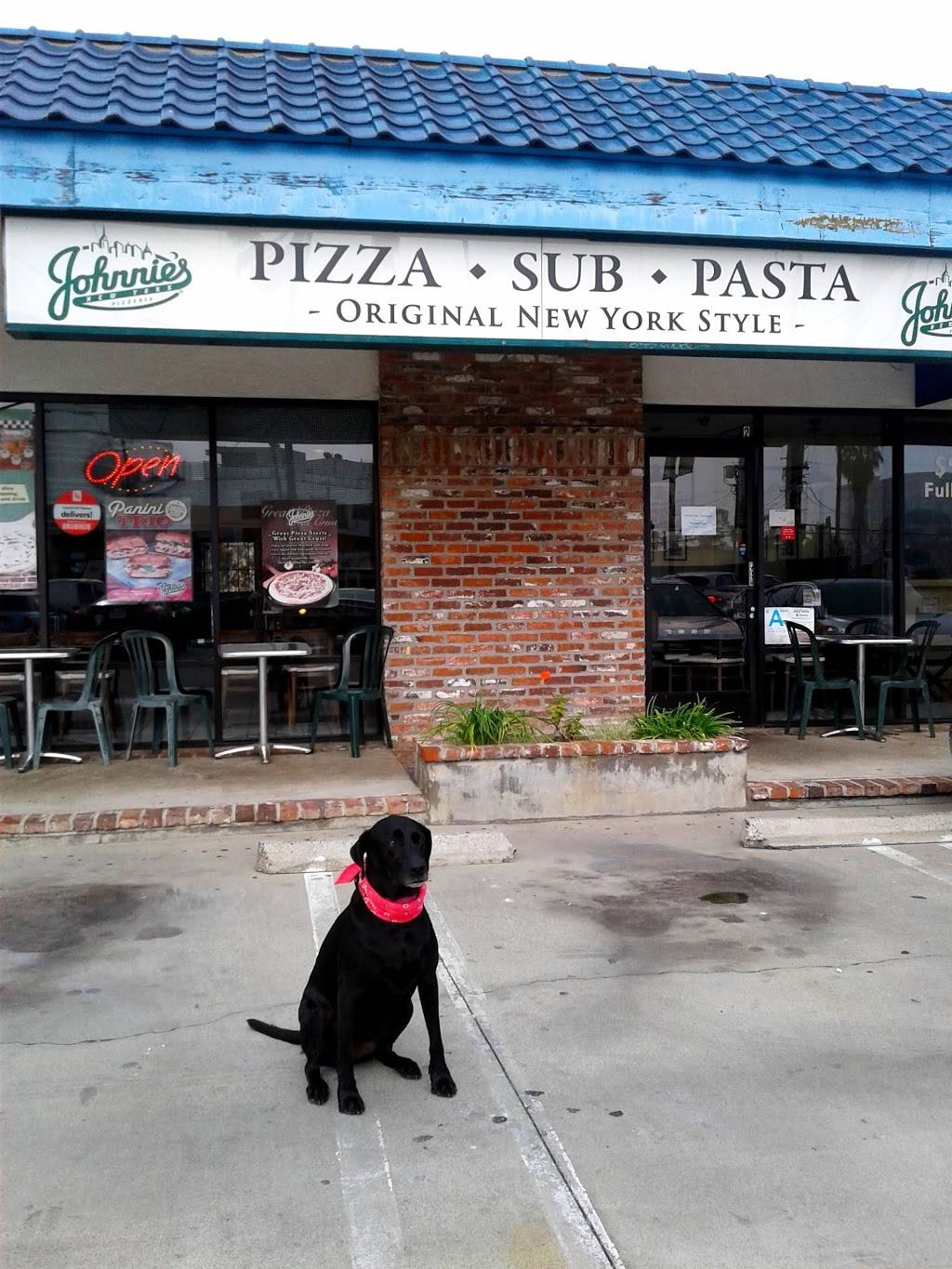 Johnnies NY Pizza | meal delivery | 2805 Abbot Kinney Blvd, Venice, CA 90291, USA | 3108211224 OR +1 310-821-1224