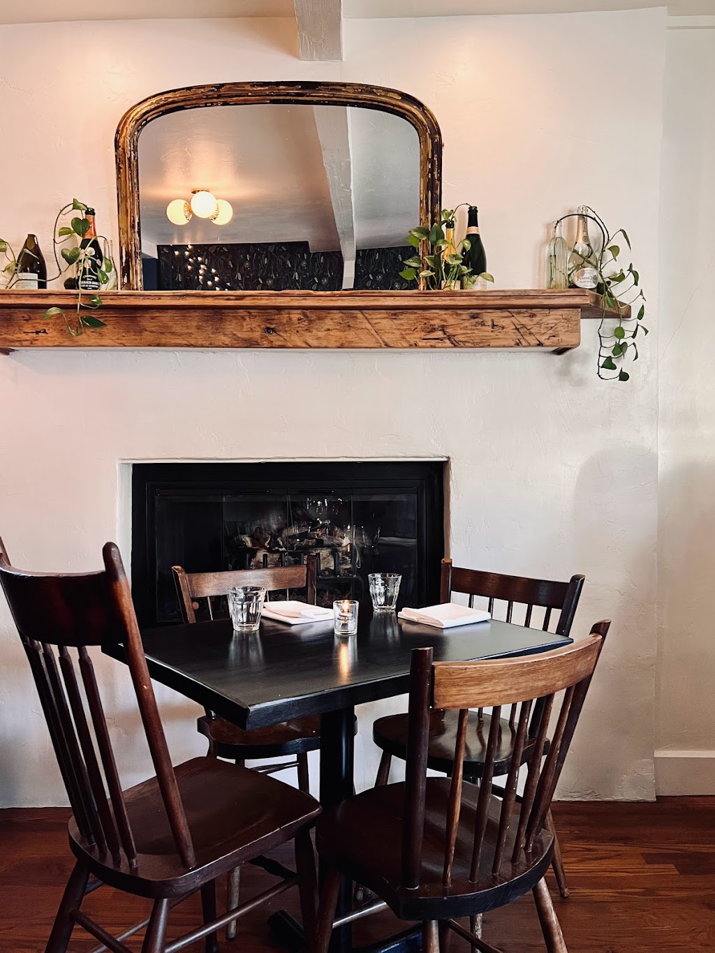 Tiny Pine Bistro | restaurant | 968 Main St, Carbondale, CO 81623, USA | 9703404471 OR +1 970-340-4471