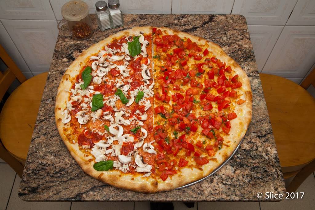 Pipitones Pizza Restaurant | restaurant | 100 Dekalb Ave, Brooklyn, NY 11201, USA | 7188584376 OR +1 718-858-4376