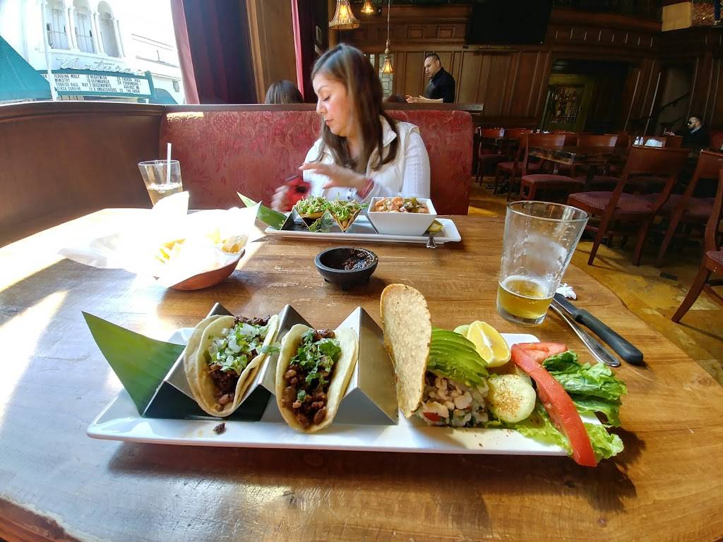 Limón y Sal | restaurant | 598 E Main St, Ventura, CA 93001, USA | 8056283868 OR +1 805-628-3868