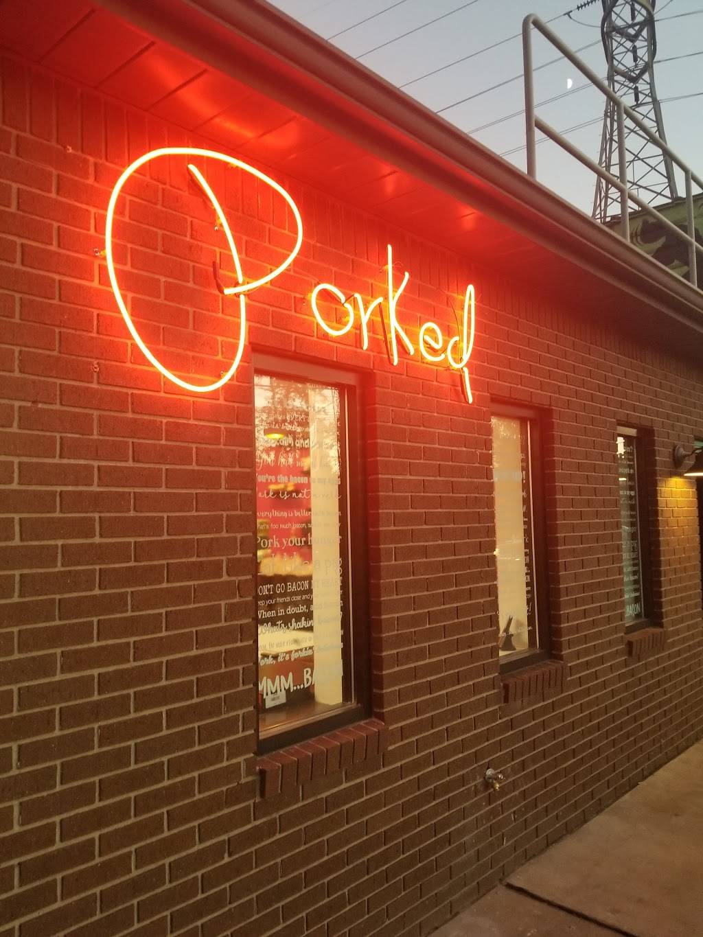 Porked Lincoln Place | restaurant | 5203 Interboro Ave, Pittsburgh, PA 15207, USA | 4122053716 OR +1 412-205-3716