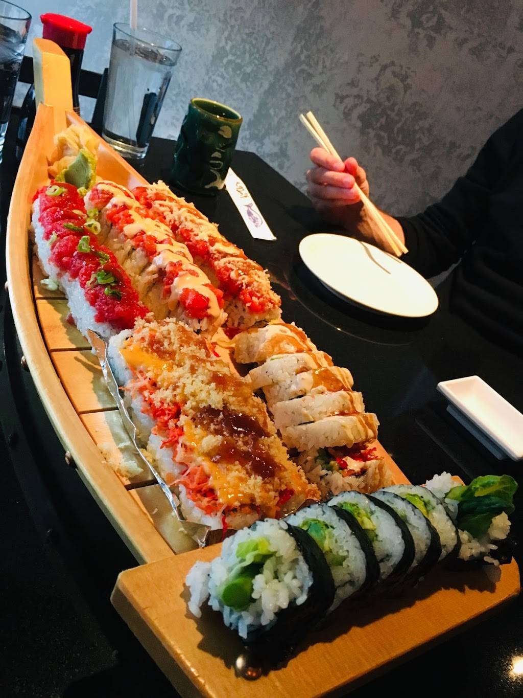 Hanabi Japanese Restaurant | restaurant | 1313 W 6th St, Cleveland, OH 44113, USA | 2162985060 OR +1 216-298-5060