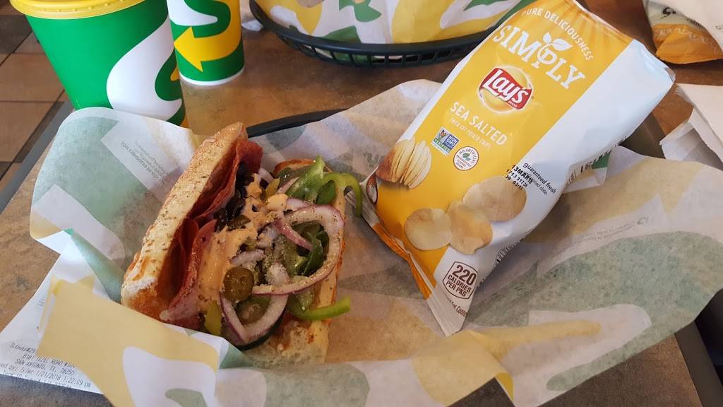 Subway | restaurant | 8181 Tezel Rd, Shopping Ctr Suite 104, San Antonio, TX 78250, USA | 2105214234 OR +1 210-521-4234
