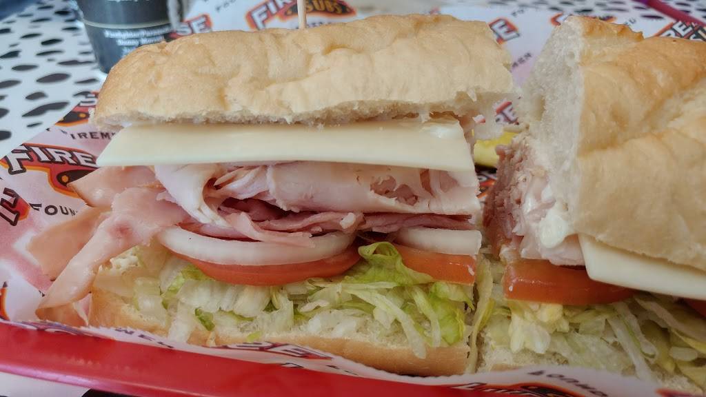 Chipotle Mexican Grill | restaurant | 6100 Long Prairie Rd Ste 100, Flower Mound, TX 75028, USA | 4695286100 OR +1 469-528-6100