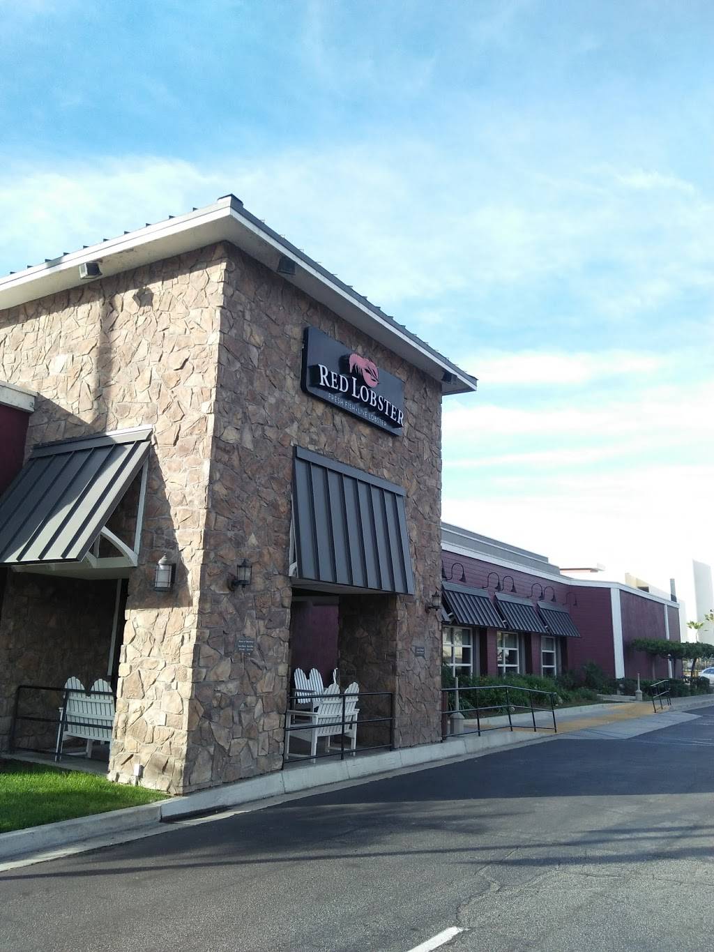 Red Lobster | restaurant | 928 W Huntington Dr, Monrovia, CA 91016, USA | 6263019225 OR +1 626-301-9225