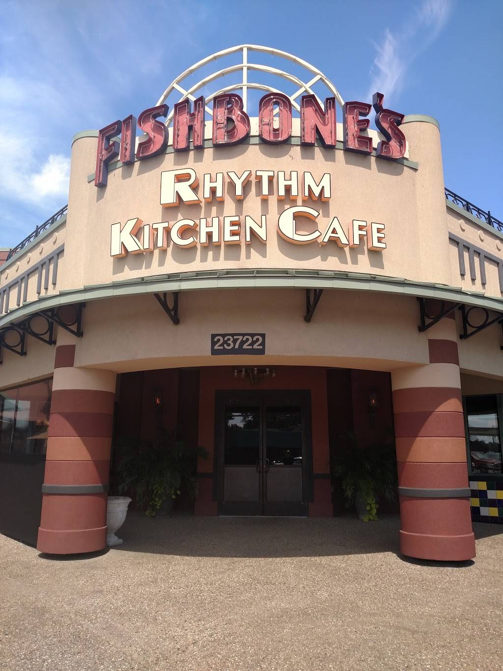 Fishbones St. Clair Shores | restaurant | 23722 Jefferson Ave, St Clair Shores, MI 48080, USA | 5864983000 OR +1 586-498-3000