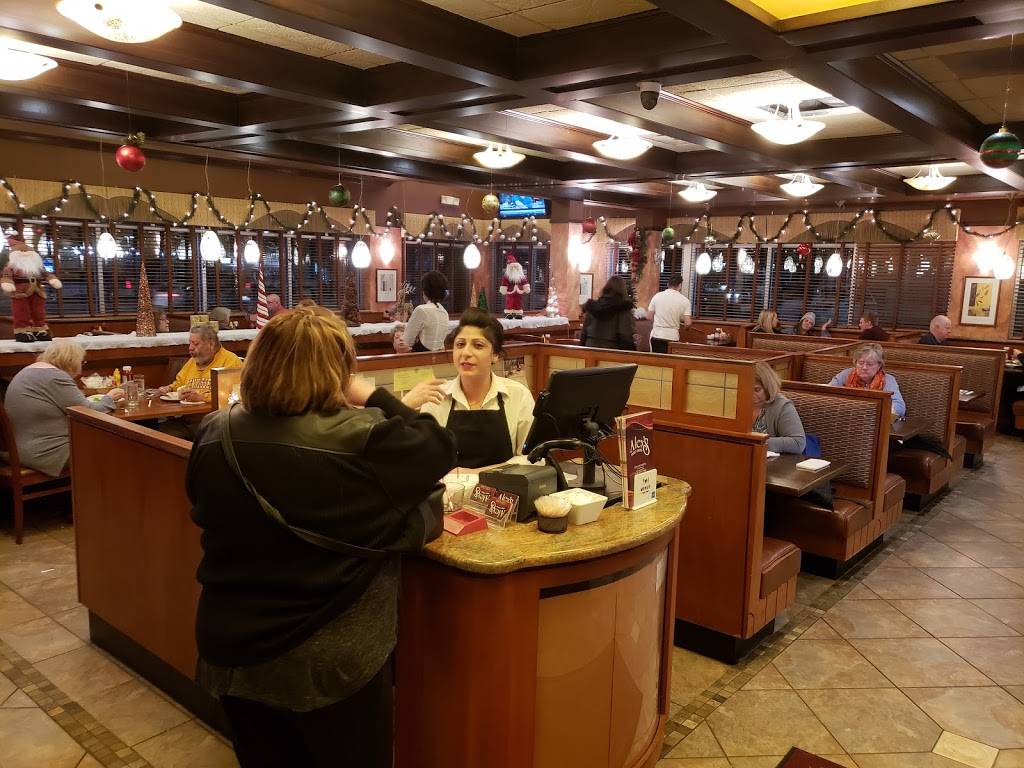 Alexs of Rochester Family Dining | restaurant | 3178 S Rochester Rd, Rochester Hills, MI 48307, USA | 2488522288 OR +1 248-852-2288