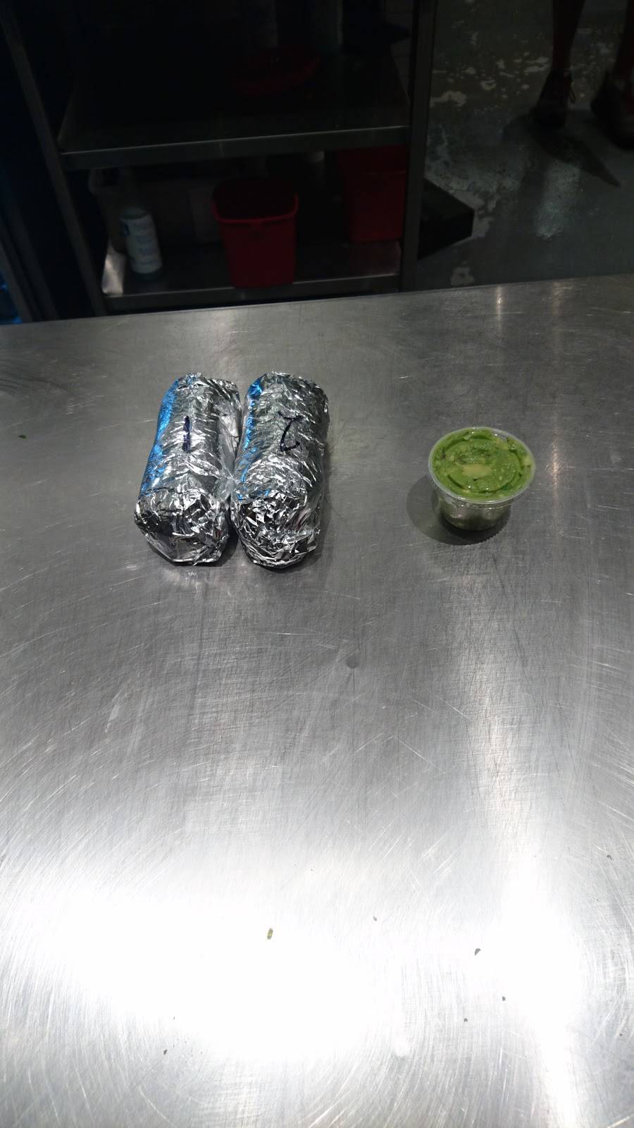 Chipotle Mexican Grill | restaurant | 868 Prices Fork Rd, Blacksburg, VA 24060, USA | 5405520190 OR +1 540-552-0190