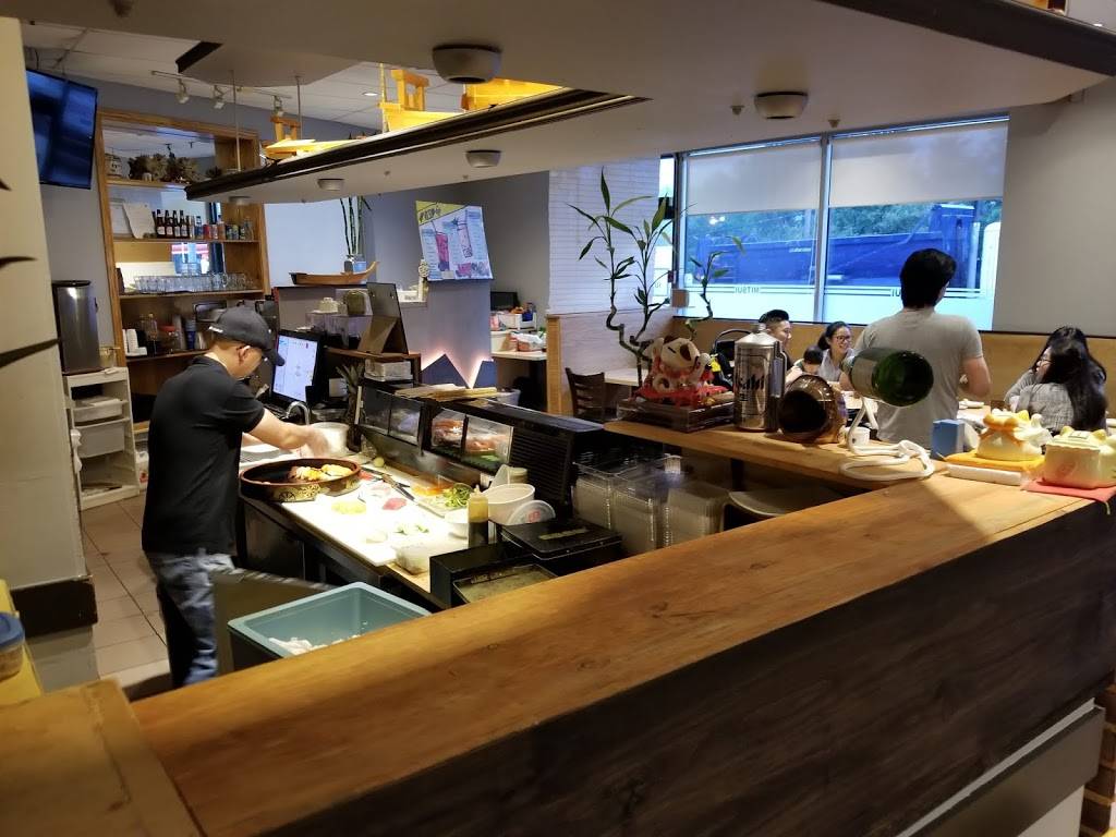 Mitsui Sushi | meal delivery | 10815 Bathurst St, Richmond Hill, ON L4C 9Y2, Canada | 9058841188 OR +1 905-884-1188