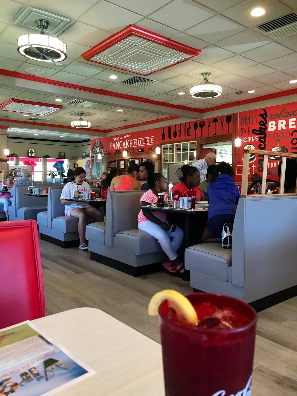 Not Another Pancake House | restaurant | 1803 Richmond Rd, Williamsburg, VA 23185, USA | 7575857195 OR +1 757-585-7195