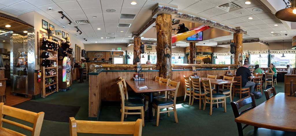 Emeryville Black Bear Diner | restaurant | 5750 Christie Ave, Emeryville, CA 94608, USA | 5106542327 OR +1 510-654-2327