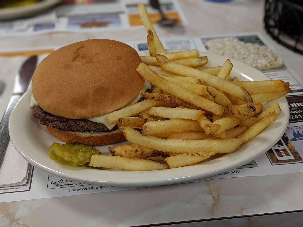 Moodys Diner | restaurant | 1885 Atlantic Hwy, Waldoboro, ME 04572, USA | 2078327785 OR +1 207-832-7785