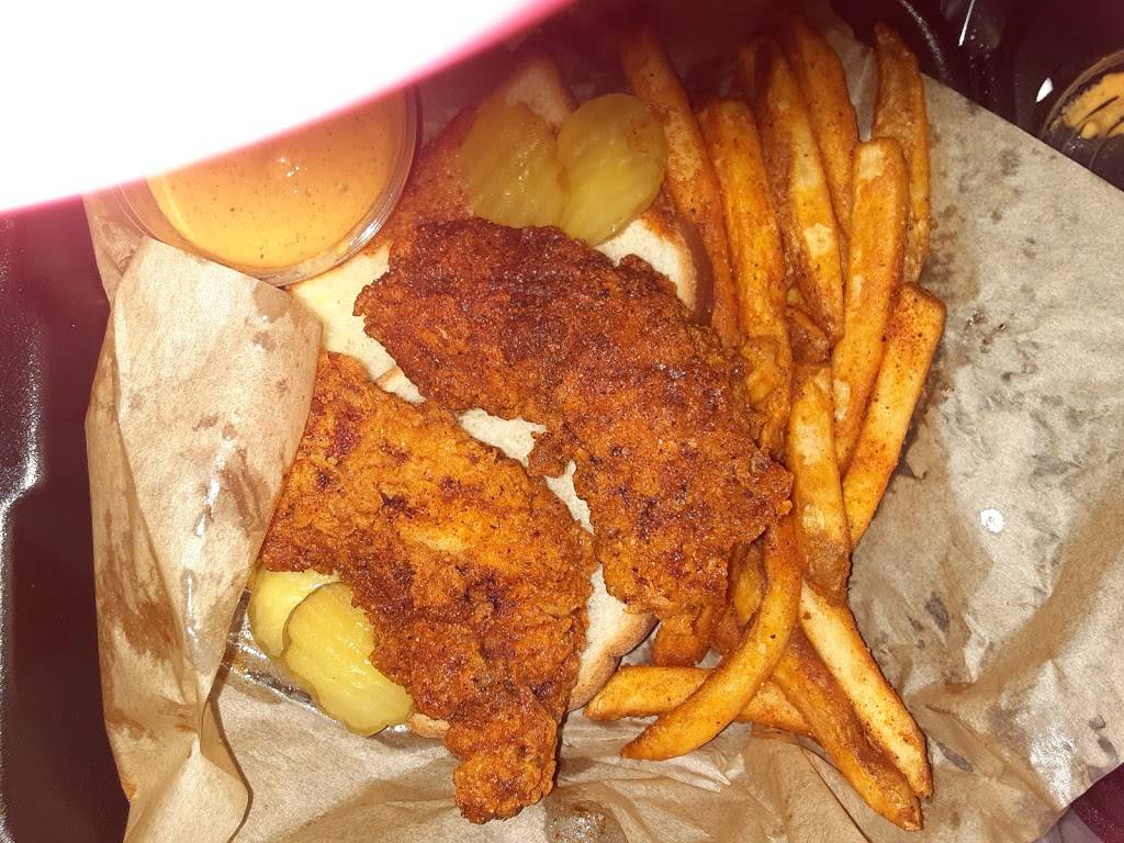 Starks Hot Chicken | restaurant | 207 S Vermont Ave, Los Angeles, CA 90004, USA | 2133780138 OR +1 213-378-0138