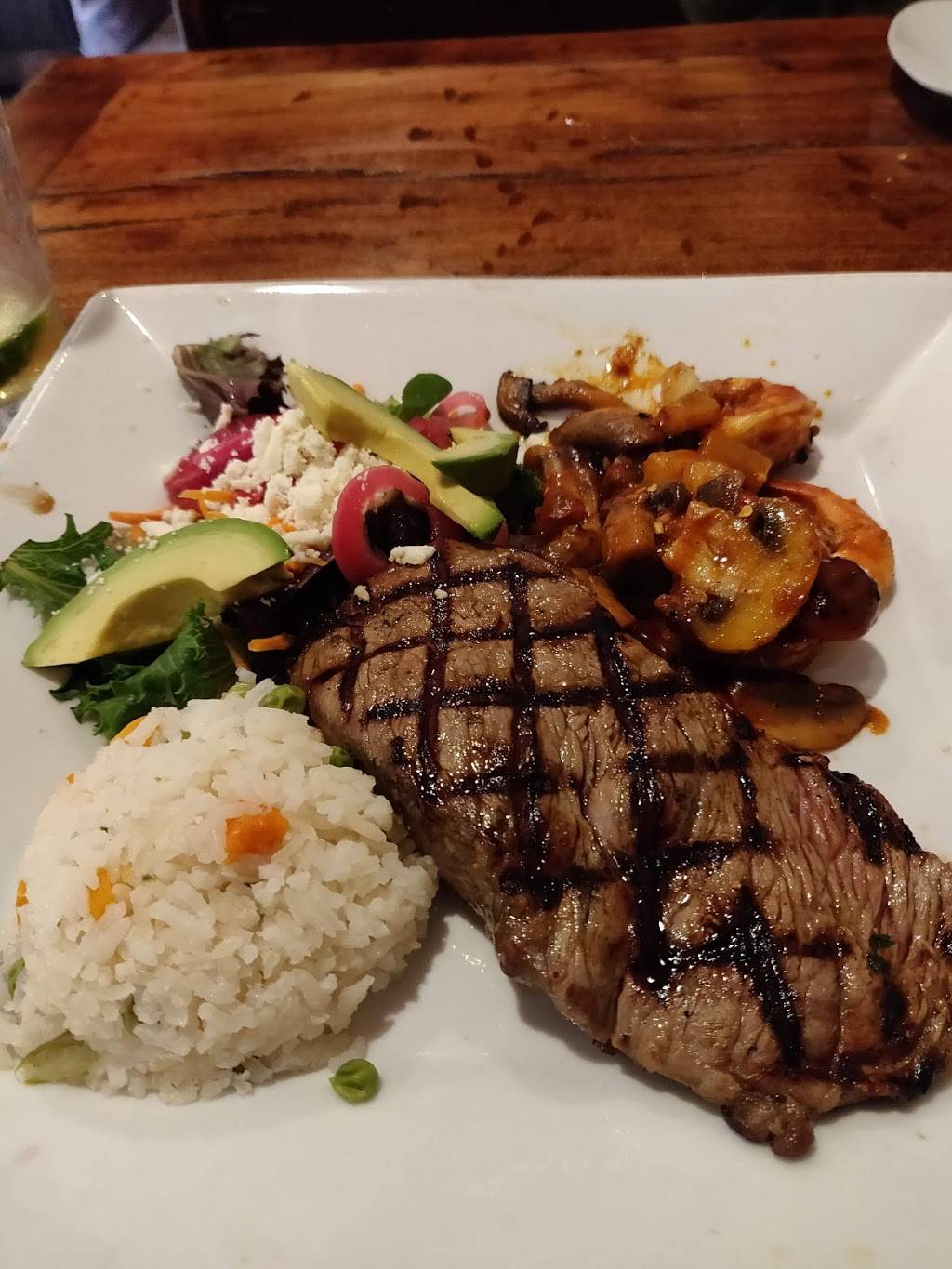 Bandidos Mexican Restaurant | restaurant | 88 Broad St, Cumberland, RI 02864, USA | 4017240342 OR +1 401-724-0342