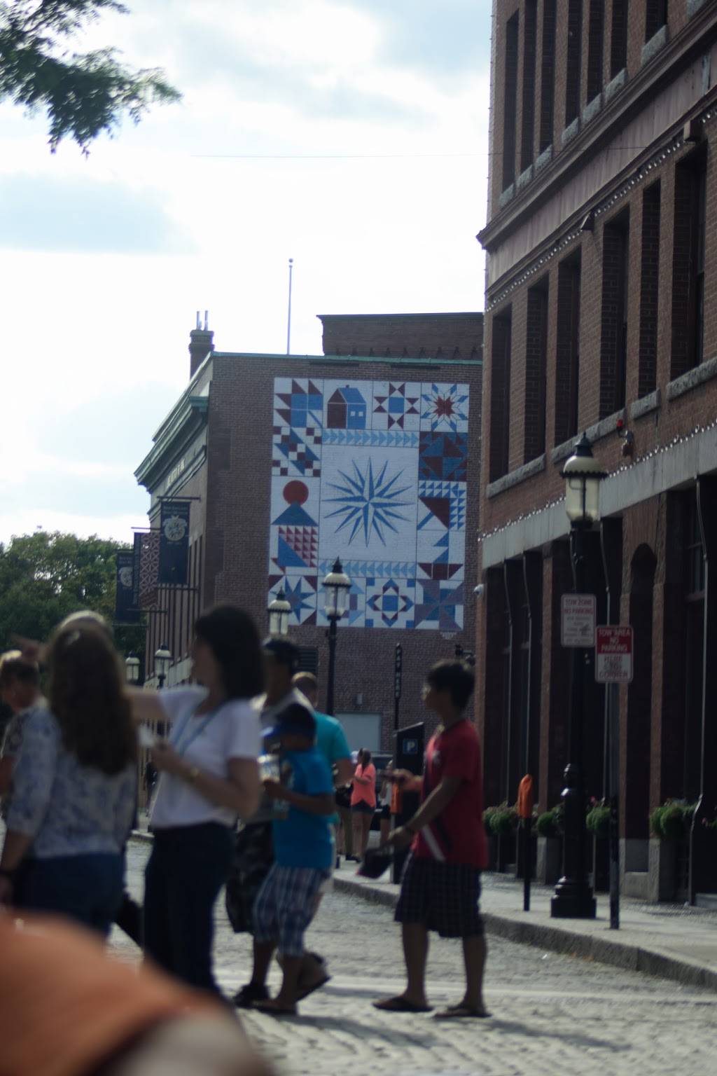 The Smokehouse Tavern | restaurant | 98 Middle St, Lowell, MA 01852, USA | 9784412278 OR +1 978-441-2278