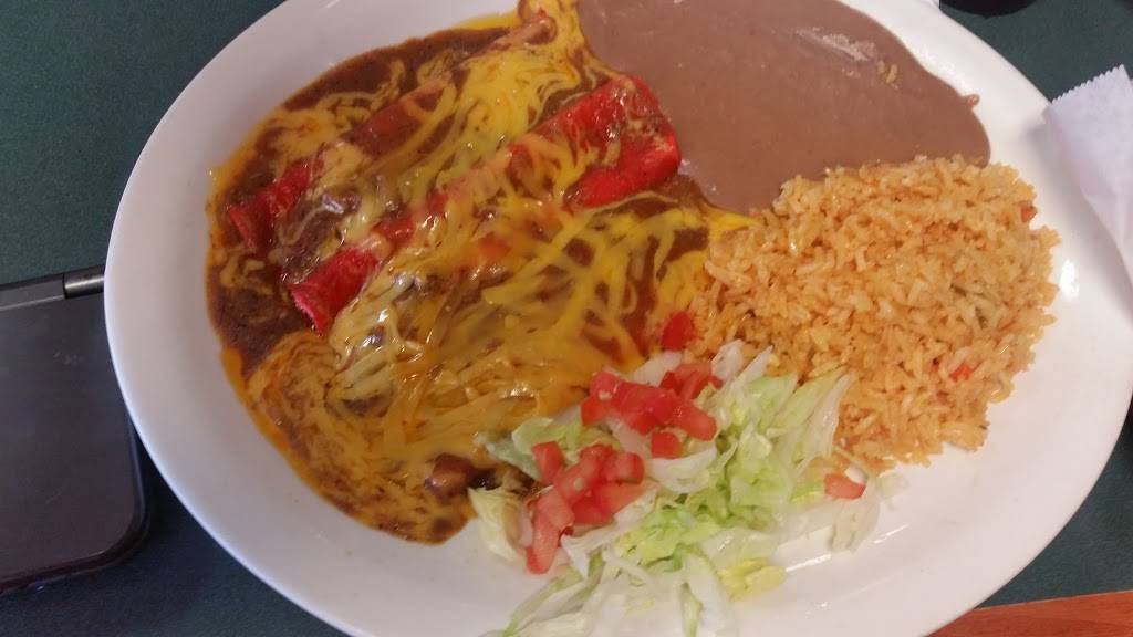 Panchos Mexican Restaurant | restaurant | 1005 Enrique M. Barrera Pkwy, San Antonio, TX 78237, USA | 2104332800 OR +1 210-433-2800