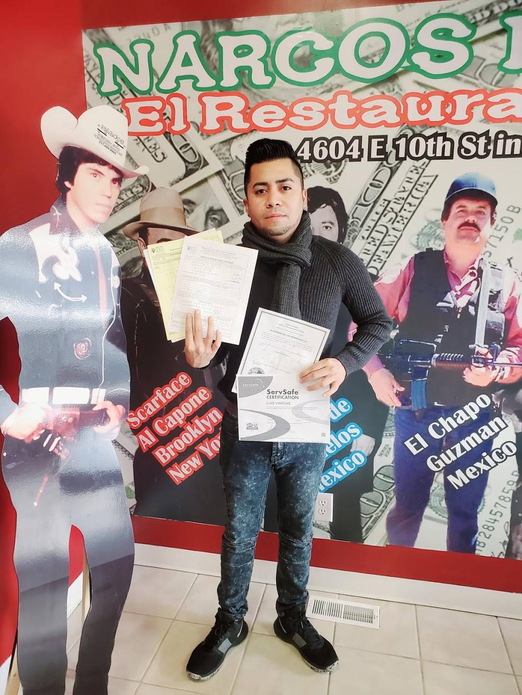 Narcos Mexican Food | restaurant | 4604 E 10th St, Indianapolis, IN 46201, USA | 3174999995 OR +1 317-499-9995