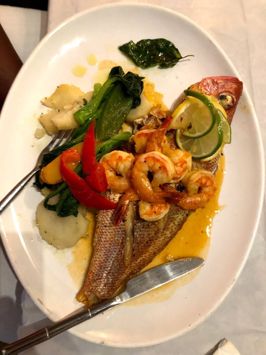 The Rivers Restaurant and Bar | restaurant | 1602 Eglinton Ave W, York, ON M6E 2G8, Canada | 6477393612 OR +1 647-739-3612