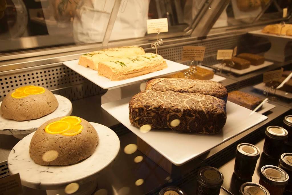 Theory | restaurant | 1945 SE Water Ave #400, Portland, OR 97214, USA | 5037974000 OR +1 503-797-4000