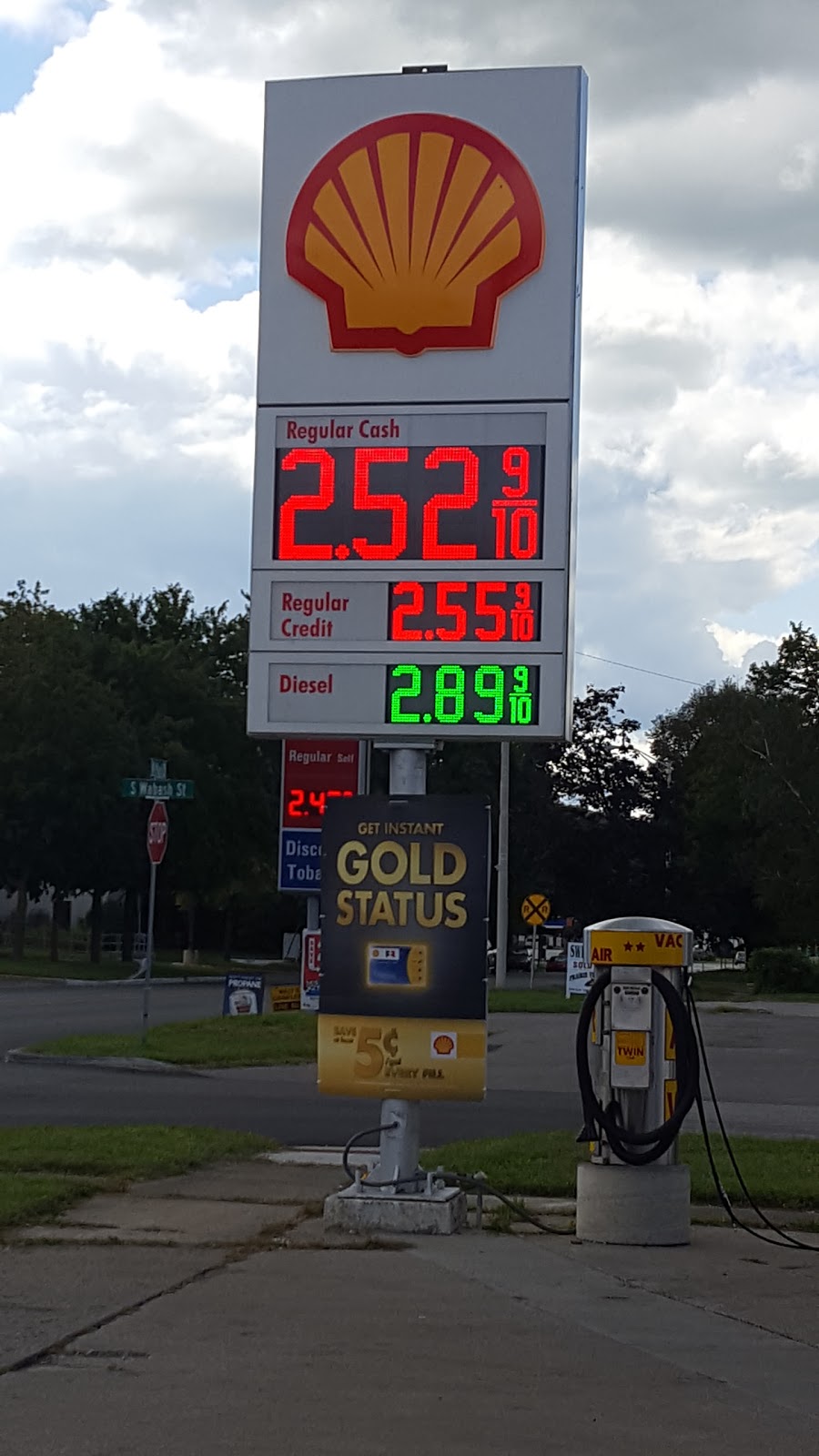 Shell | restaurant | 223 W Main St, Delphi, IN 46923, USA | 7652014431 OR +1 765-201-4431