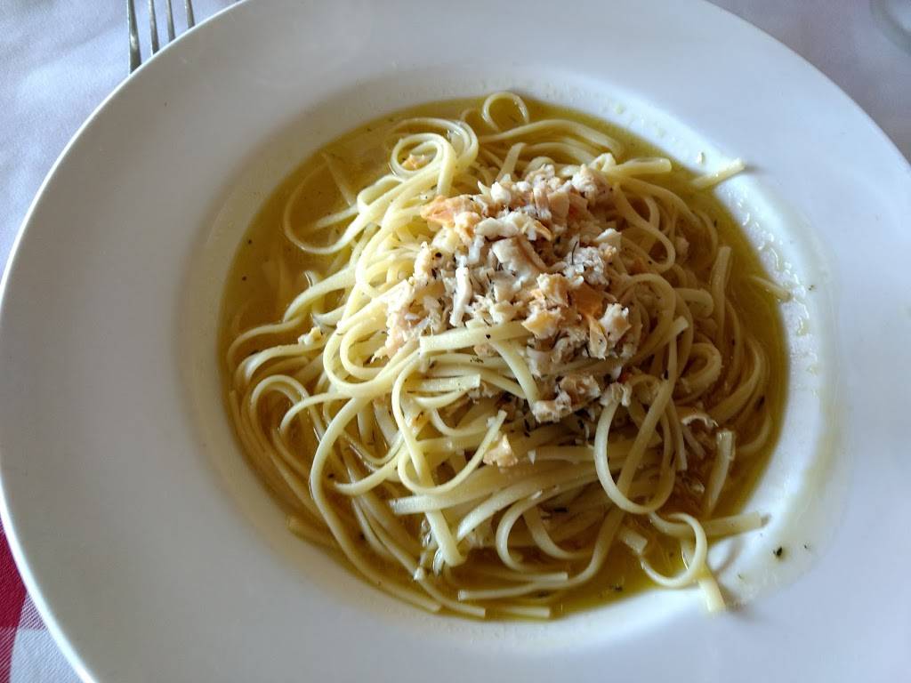 Pinocchios Incredible Italian | restaurant | 210 Ken Pratt Blvd #260, Longmont, CO 80501, USA | 3036517828 OR +1 303-651-7828