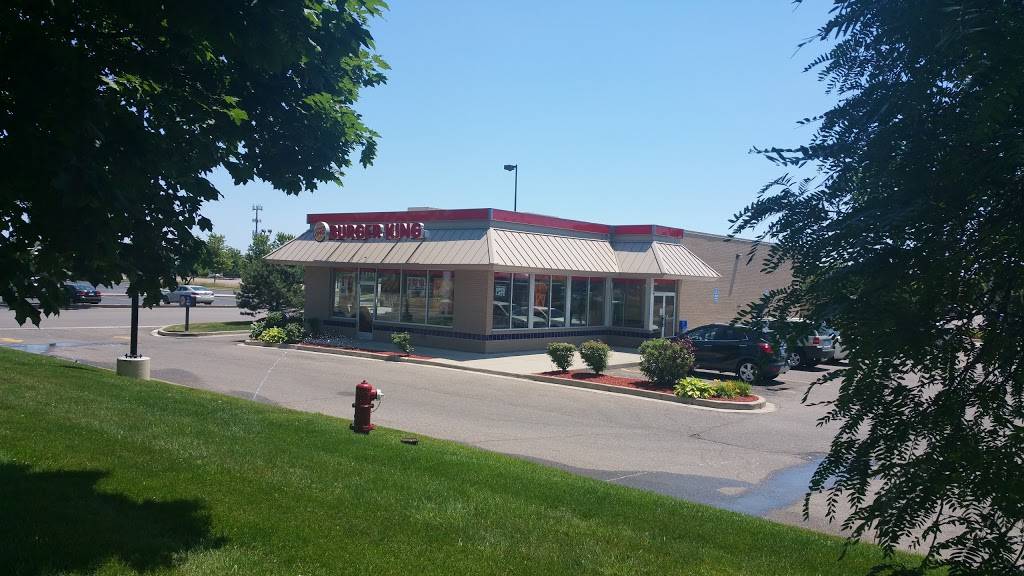 Burger King | restaurant | 2210 Metro Pkwy, Sterling Heights, MI 48310, USA | 5862744542 OR +1 586-274-4542