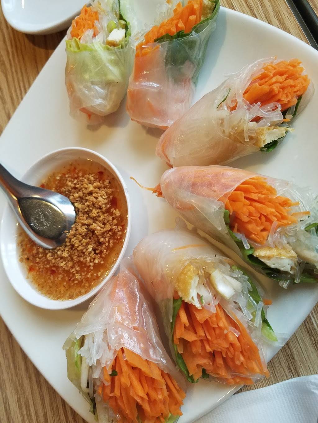 Thai Kitchen | restaurant | 16909 Lakeside Hills Plaza #101, Omaha, NE 68130, USA | 4026973887 OR +1 402-697-3887