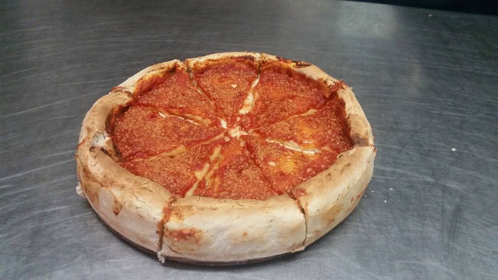 Gonzos Rock & Roll Pizzeria | restaurant | 9 N Main St, Sandwich, IL 60548, USA | 8157863322 OR +1 815-786-3322