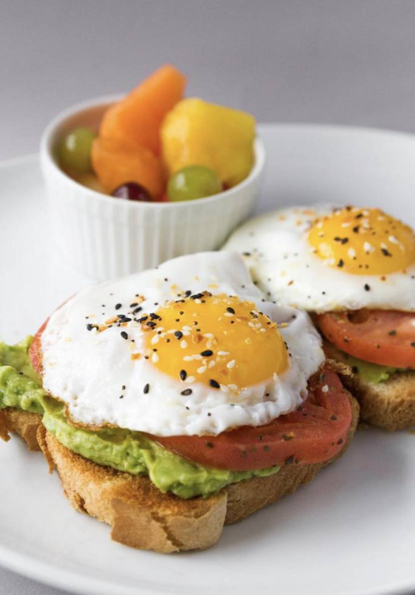 Across Broadway Cafe | restaurant | 1196 Broadway, Hewlett, NY 11557, USA | 5163743431 OR +1 516-374-3431