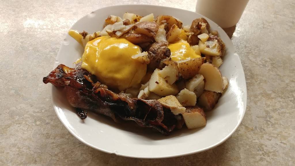 Zacks Grill | restaurant | 1825 Pennsylvania Ave, Pine City, NY 14871, USA | 6077323597 OR +1 607-732-3597