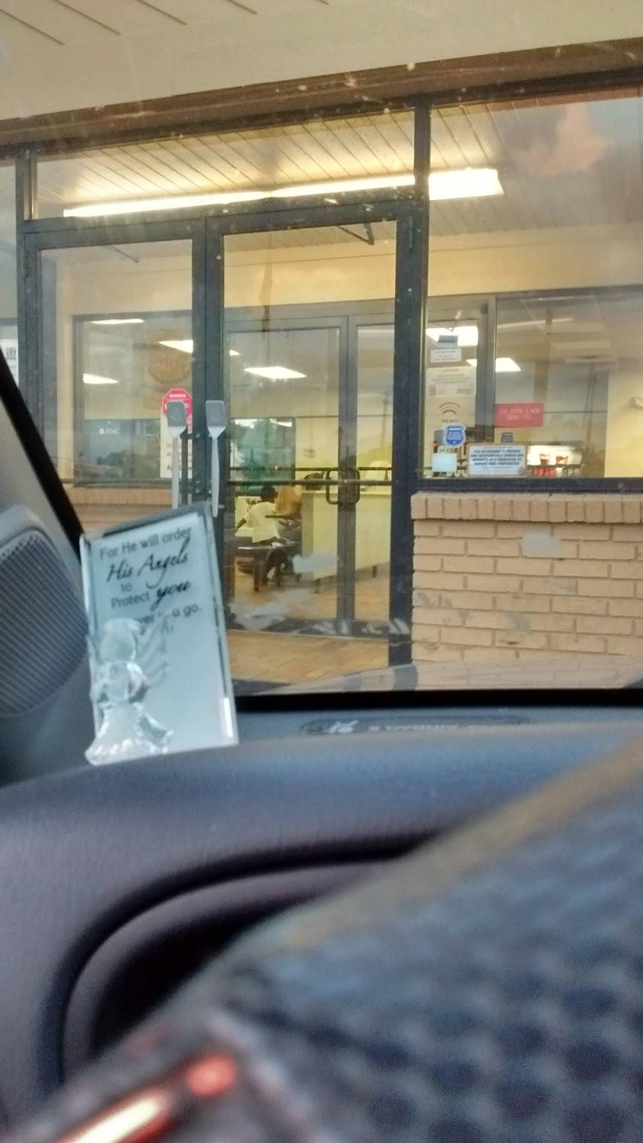 Burger King | restaurant | 5120 W Capitol Dr, Milwaukee, WI 53216, USA | 4144440770 OR +1 414-444-0770